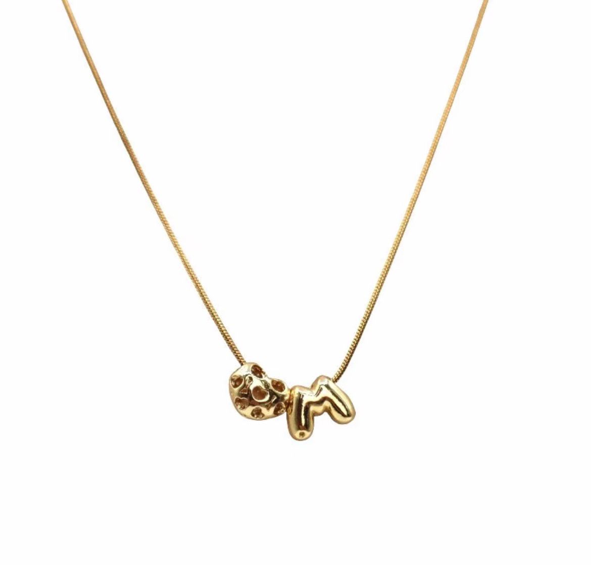Collana Gold acciaio inossidabile con cuore e lettere in ottone radiato con strass