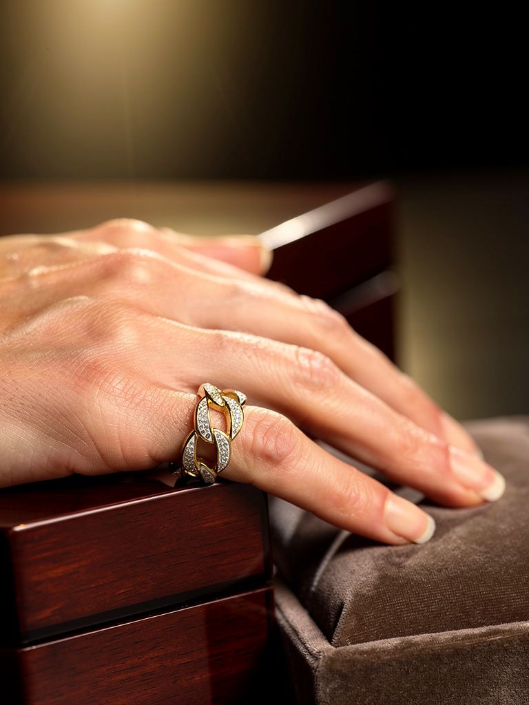 Anello