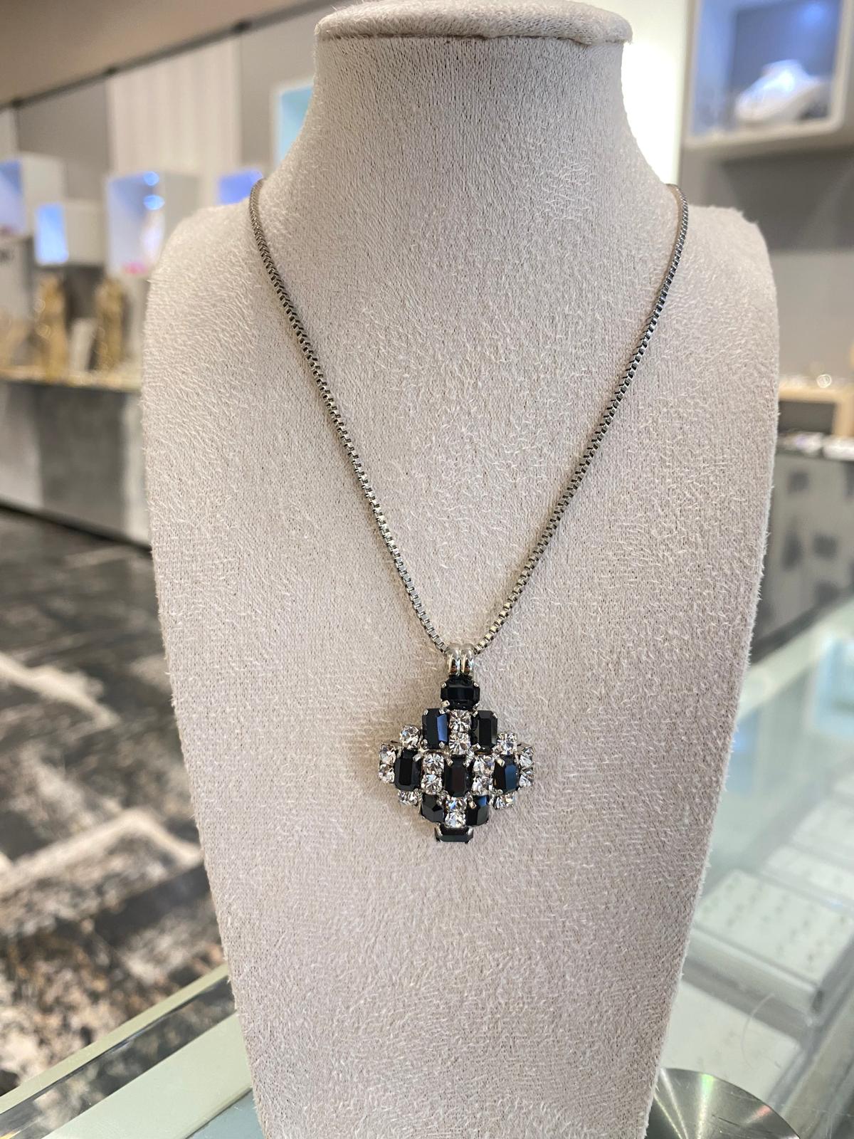 Collana