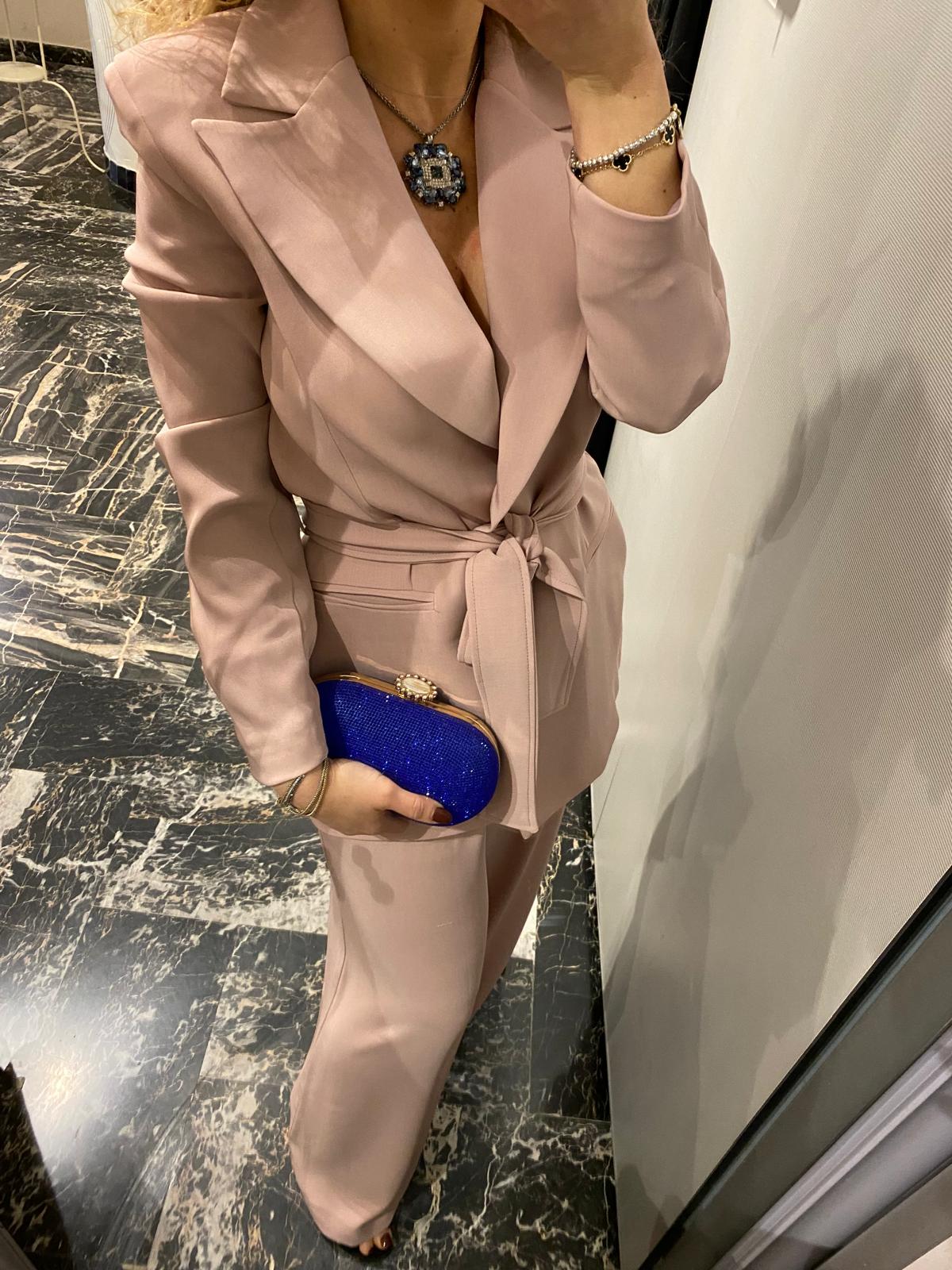 Tailleur