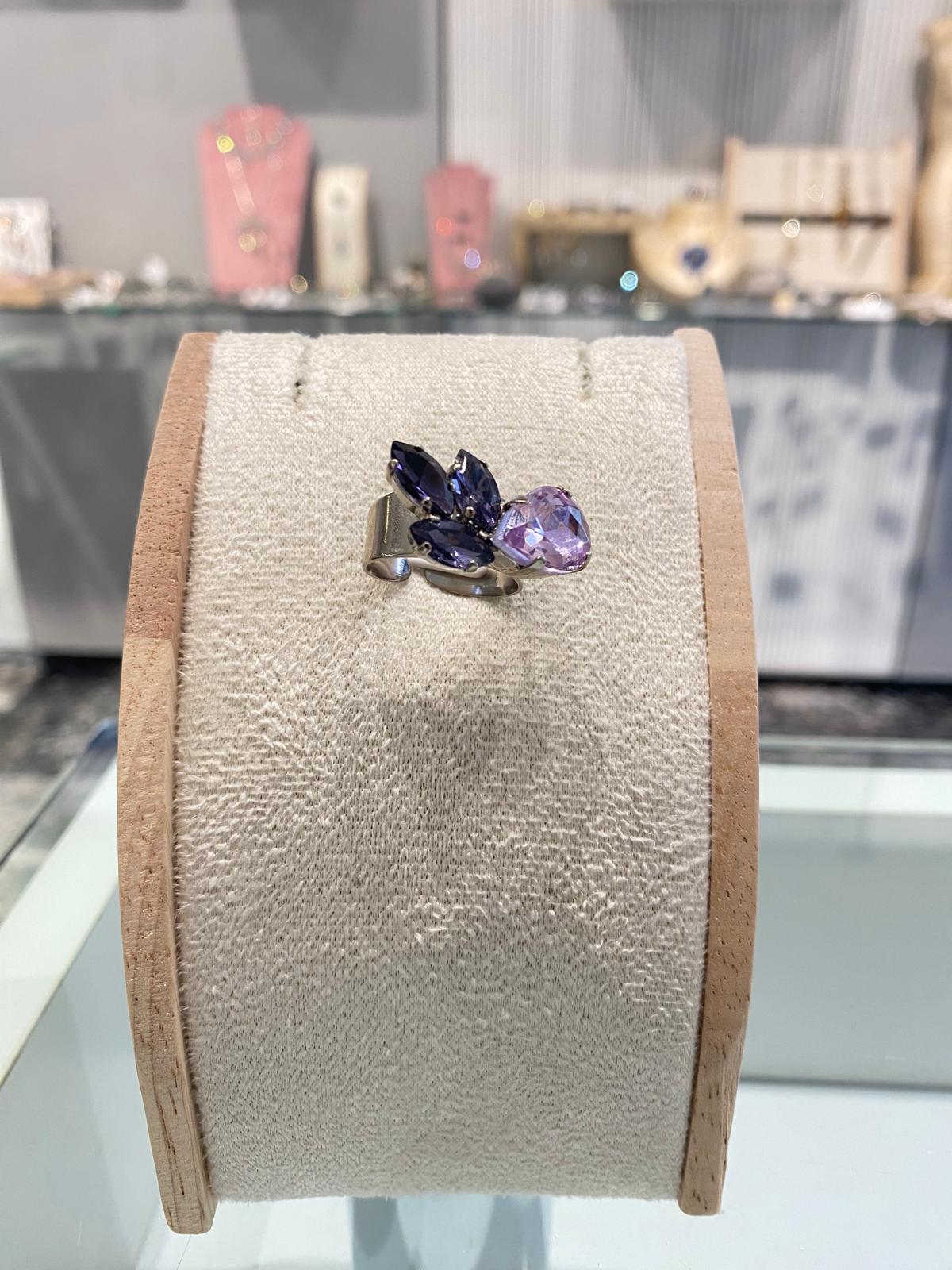 Anello