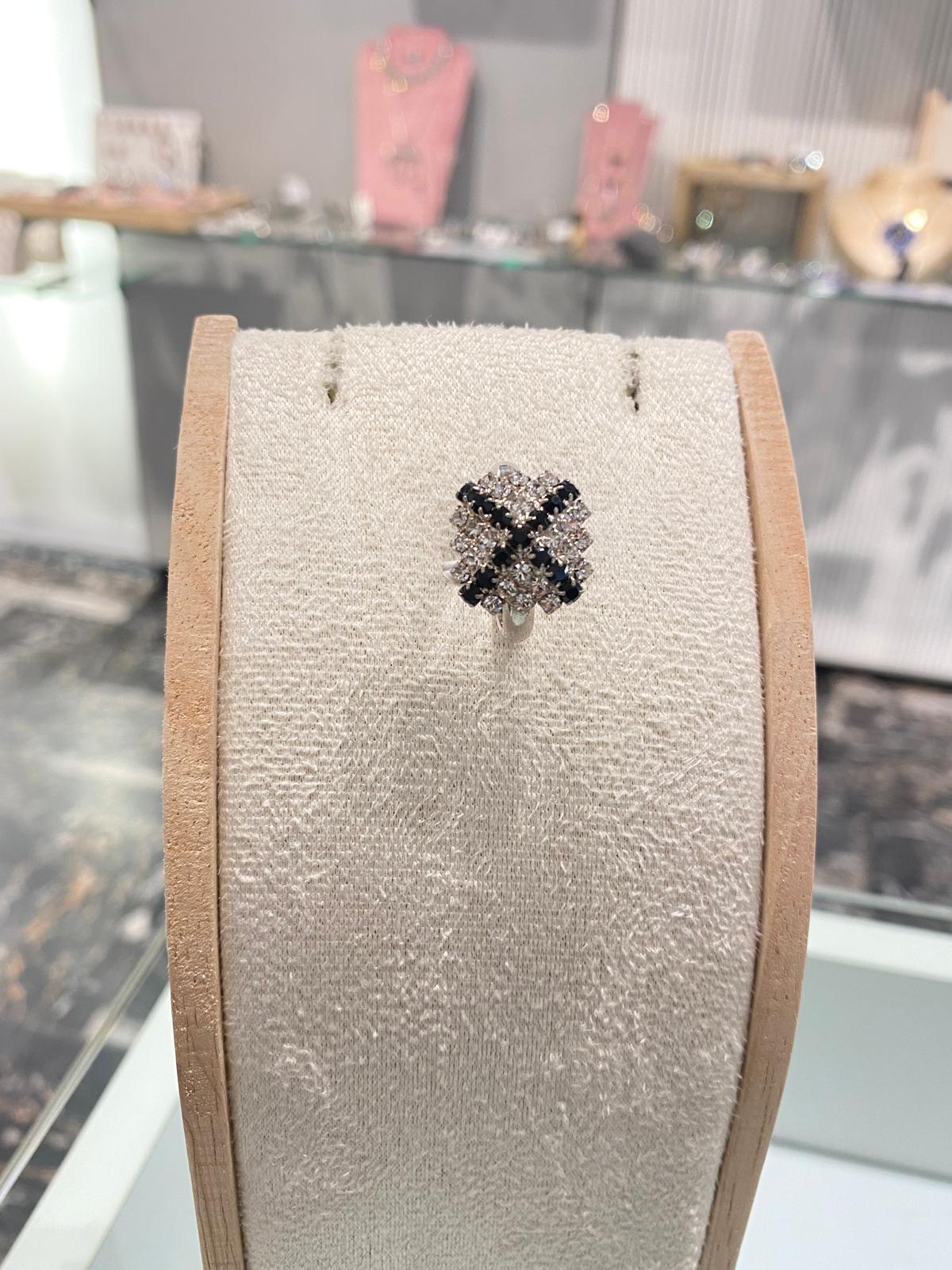 Anello