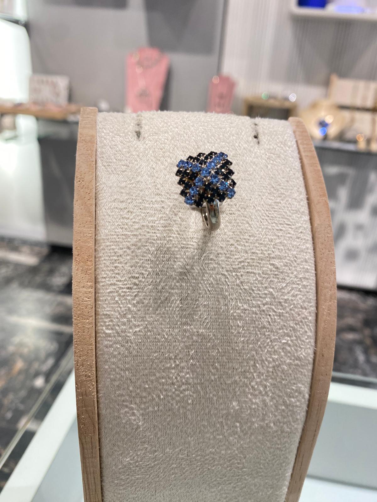 Anello
